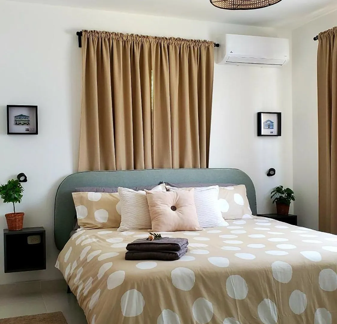 King Bed With Ac, Wifi And Gym, No Blackouts, Garden Towers I, Santiago Rd Santiago De Los Caballeros