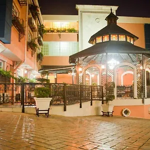 Platino Hotel&casino Santiago De Los Caballeros